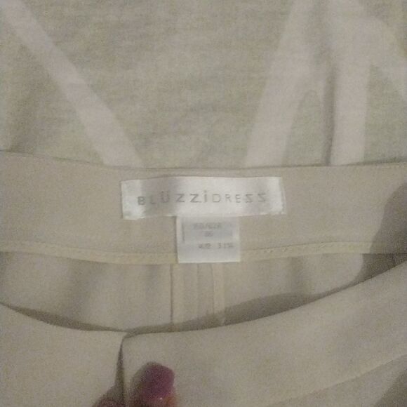 Bluzzidress 2 piece cream set (160  estimate 6 ) - Picture 6 of 9